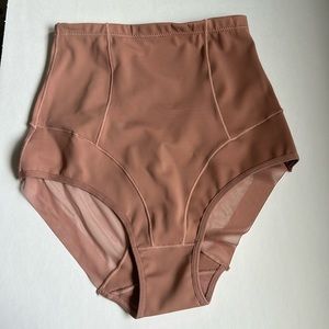 Nicole Miller Back Mesh Panel Scuba Shaping brief